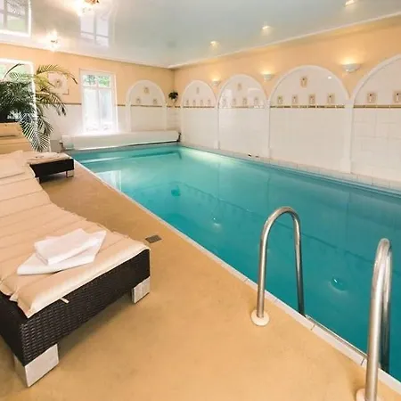 Ruether Aparthotel 4*