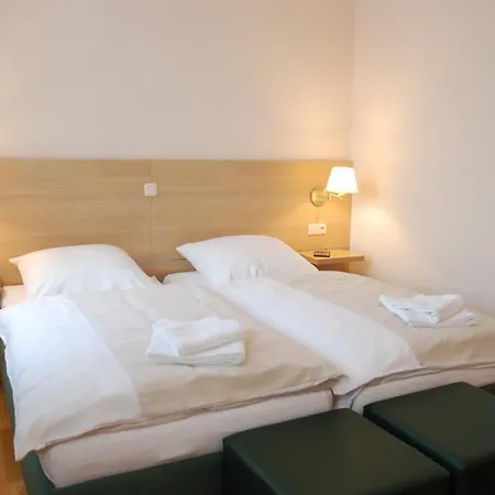 Aparthotel Ruether 4*